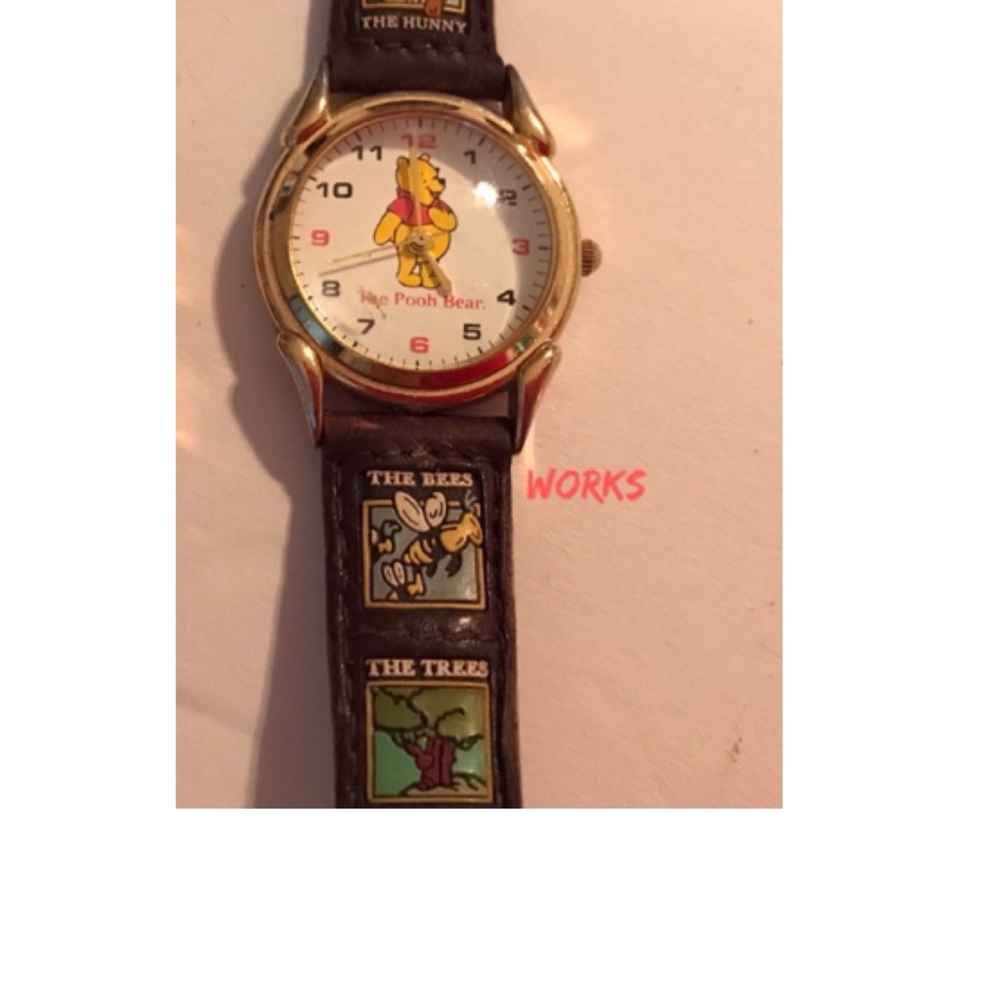 Disney Winnie The Pooh Watch
Very good. Condition.